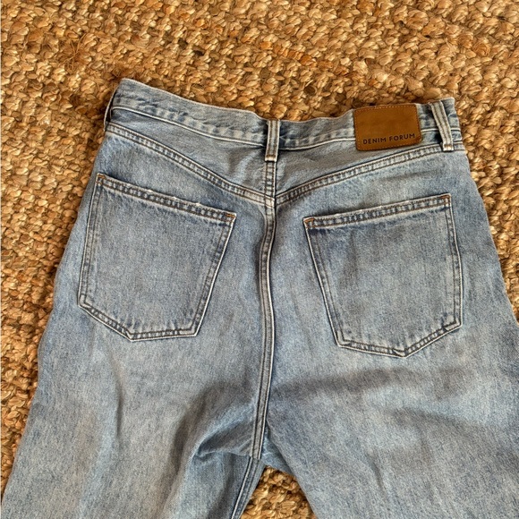 The perfect ripped jeans 🌸 - Picture 4 of 5